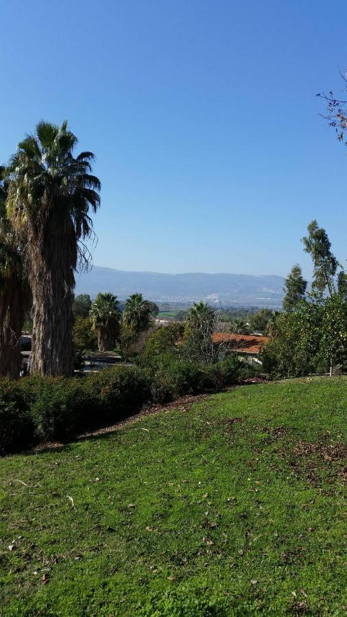 צימר בודד בגליל העליון Kefar Szold Exterior foto